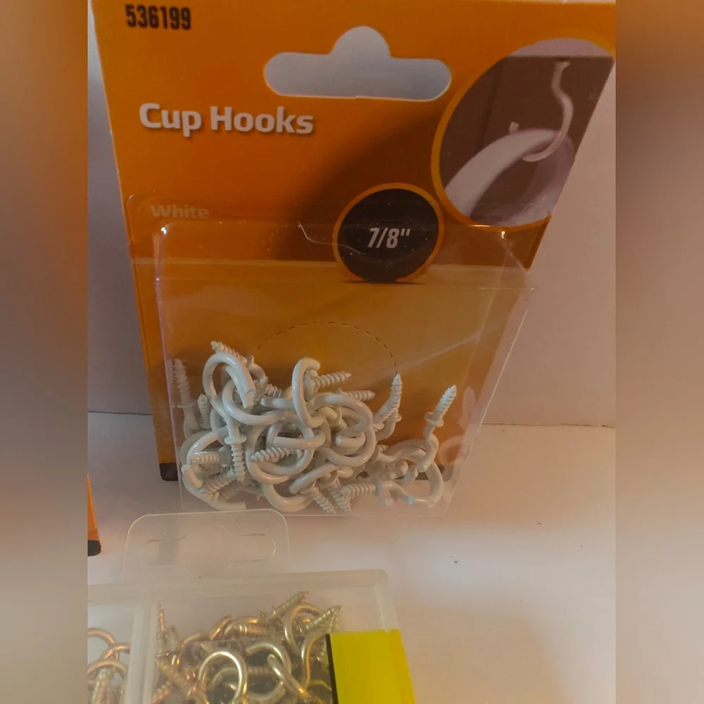 Swag Hooks Safety Cup Hooks Cup Hooks A Hook Assortment Pack New in Box